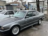 BMW 525 1991 года за 900 000 тг. в Алматы – фото 3