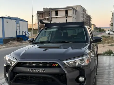 Toyota 4Runner 2018 года за 16 800 000 тг. в Актау – фото 2