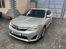 Toyota Camry, 2012