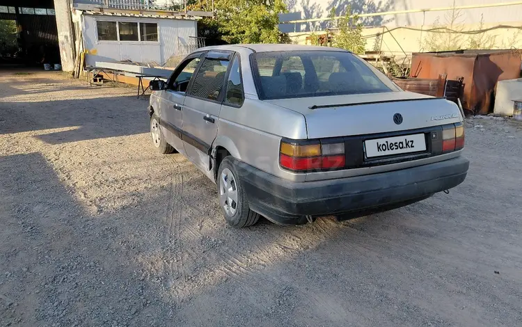 Volkswagen Passat 1988 года за 450 000 тг. в Алматы