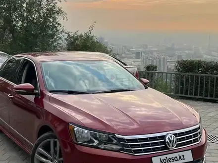 Volkswagen Passat 2016 года за 6 200 000 тг. в Алматы