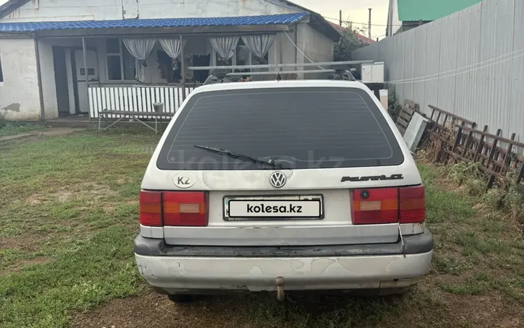 Volkswagen Passat 1994 года за 1 200 000 тг. в Уральск