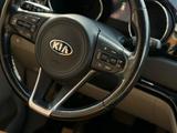 Kia Carnival 2017 года за 11 500 000 тг. в Астана – фото 3
