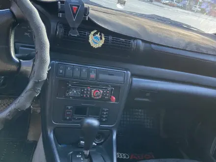 Audi A4 1995 года за 1 350 000 тг. в Алматы – фото 4