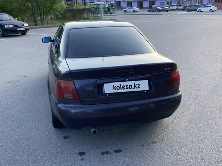 Audi A4 1995 года за 1 350 000 тг. в Алматы – фото 2