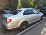 Volkswagen Jetta 2008 годаfor4 000 000 тг. в Алматы – фото 5