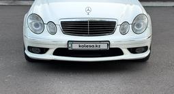 Mercedes-Benz E 500 2003 года за 7 150 000 тг. в Караганда – фото 2