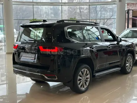Toyota Land Cruiser Premium+ 2025 года за 72 090 000 тг. в Алматы – фото 7