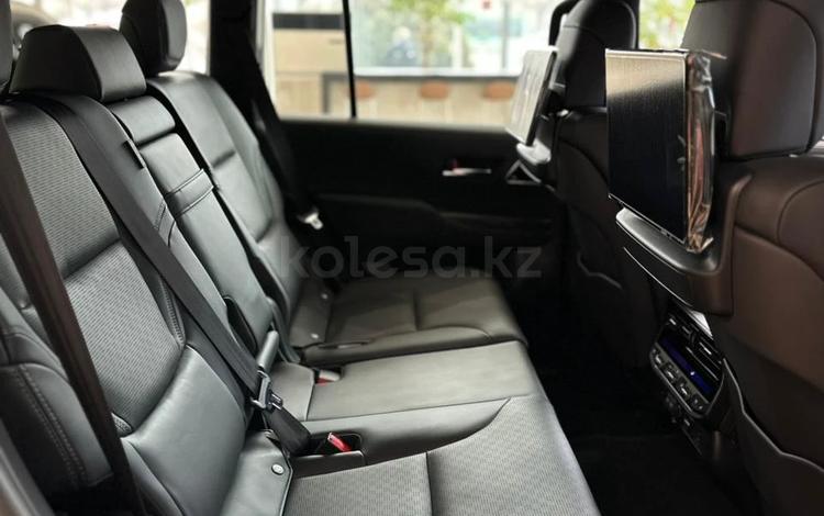 Toyota Land Cruiser Premium+ — миниатюра 5