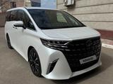 Toyota Alphard 2024 года за 75 000 000 тг. в Актау – фото 2
