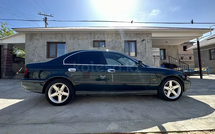 BMW 528 1996 года за 2 800 000 тг. в Шымкент