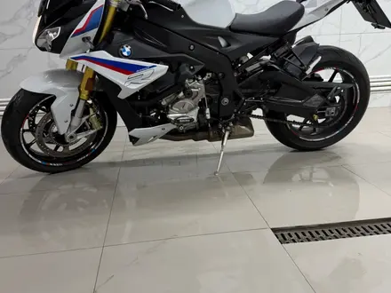 BMW  S1000R 2017 года за 6 500 000 тг. в Астана
