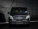 Mercedes-Benz V 300 Avantgarde 2023 годаfor53 500 000 тг. в Астана