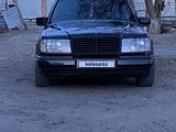 Mercedes-Benz E 230 1991 годаүшін1 385 900 тг. в Балхаш – фото 2