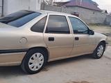 Opel Vectra 1993 годаүшін850 000 тг. в Шардара – фото 2