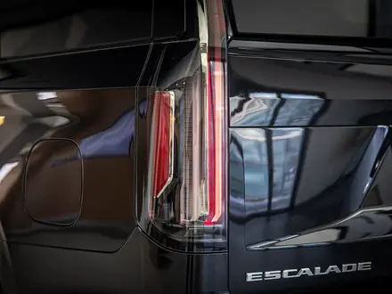Cadillac Escalade Sport 2023 года за 82 000 000 тг. в Алматы – фото 11