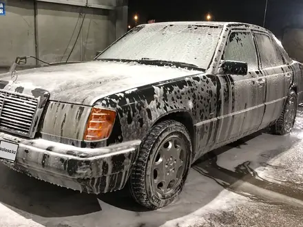 Mercedes-Benz E 260 1990 года за 1 150 000 тг. в Тараз – фото 5