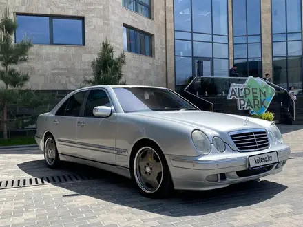 Mercedes-Benz E 320 1999 года за 7 200 000 тг. в Шымкент