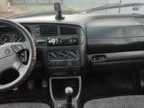 Volkswagen Golf 1996 годаfor850 000 тг. в Сарыколь – фото 3