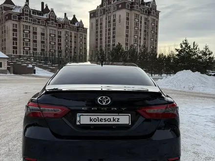 Toyota Camry 2023 года за 14 700 000 тг. в Астана – фото 3