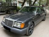 Mercedes-Benz E 200 1990 годаүшін1 500 000 тг. в Караганда – фото 3