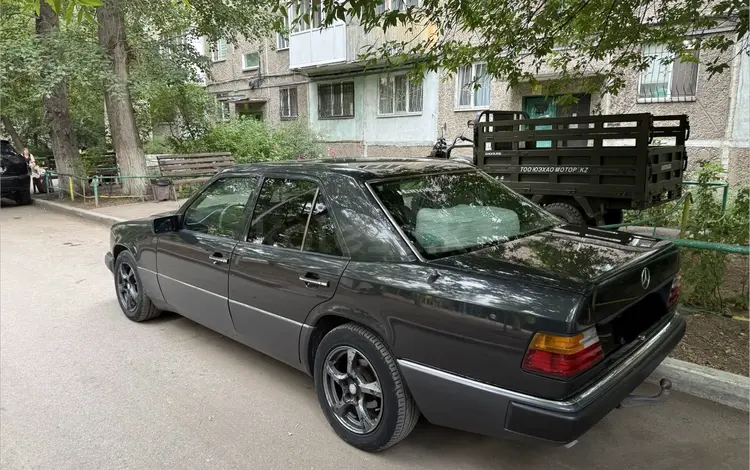 Mercedes-Benz E 200 1990 года за 1 500 000 тг. в Караганда