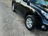 Toyota Land Cruiser Prado 2011 года за 15 900 000 тг. в Алматы – фото 4