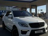 Mercedes-Benz ML 63 AMG 2015 годаfor18 000 000 тг. в Караганда – фото 2