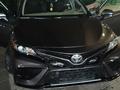 Toyota Camry 2021 года за 8 500 000 тг. в Актобе – фото 6