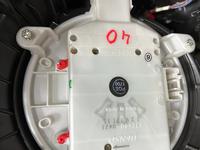 Вентилятор моторчик печки на Sienna 2010-2017 за 1 466 тг. в Актау