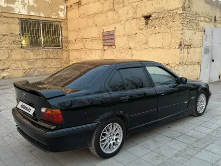 BMW 320 1995 года за 2 500 000 тг. в Астана – фото 16