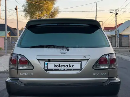 Lexus RX 300 2001 года за 4 400 000 тг. в Алматы – фото 5