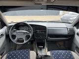 Volkswagen Passat 1995 года за 1 900 000 тг. в Астана – фото 5