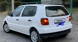 Volkswagen Polo 1998 года за 1 400 000 тг. в Алматы – фото 4