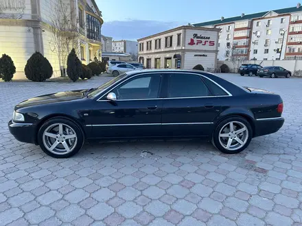 Audi S8 2000 года за 4 000 000 тг. в Актау – фото 4