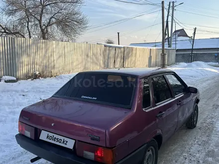 ВАЗ (Lada) 21099 2000 года за 900 000 тг. в Алматы – фото 4