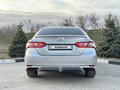 Toyota Camry 2019 года за 9 999 999 тг. в Уральск – фото 8