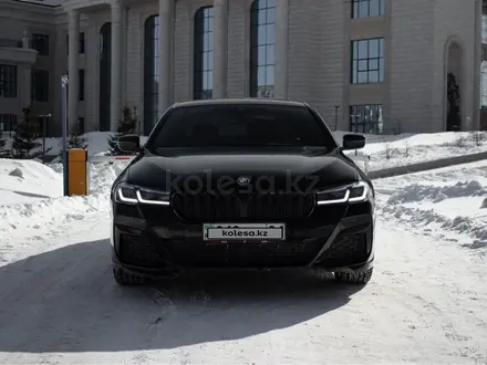 BMW 530 2022 года за 19 600 000 тг. в Астана
