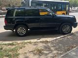 Lexus LX 470 2001 годаүшін7 500 000 тг. в Караганда – фото 2