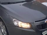 Chevrolet Cruze 2011 года за 3 500 000 тг. в Усть-Каменогорск – фото 5