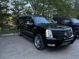 Cadillac Escalade 2007 года за 12 500 000 тг. в Усть-Каменогорск – фото 2