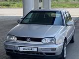 Volkswagen Golf 1995 года за 1 900 000 тг. в Алматы – фото 2