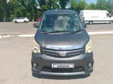 Toyota Noah 2012 года за 4 800 000 тг. в Караганда – фото 3