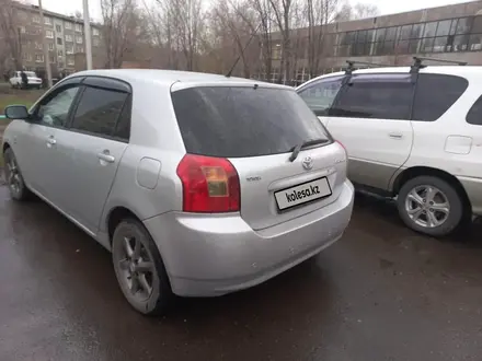 Toyota Corolla 2002 года за 3 500 000 тг. в Усть-Каменогорск – фото 2