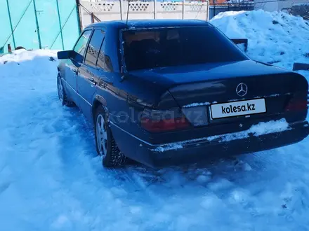 Mercedes-Benz E 230 1992 года за 900 000 тг. в Тараз – фото 7