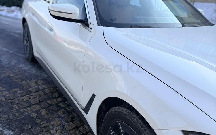 BMW i4 — миниатюра 5