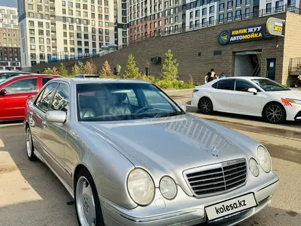 Mercedes-Benz E 55 AMG 2001 года за 8 100 000 тг. в Астана – фото 4