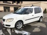 Skoda Roomster 2007 годаүшін1 200 000 тг. в Алматы – фото 2