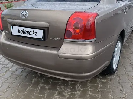 Toyota Avensis 2004 года за 3 500 000 тг. в Актобе – фото 8