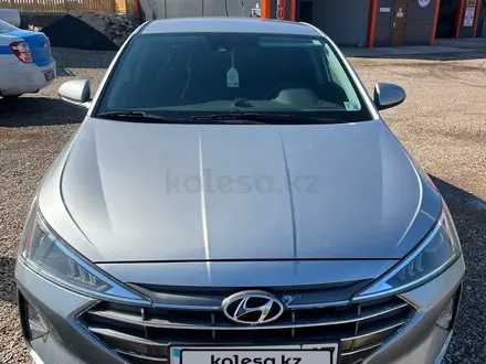 Hyundai Elantra 2020 года за 7 900 000 тг. в Астана